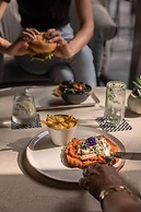 ZUR Studios & Suites