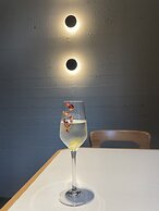 ZUR Studios & Suites