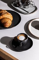 ZUR Studios & Suites