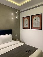 ZUR Studios & Suites