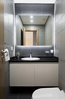 ZUR Studios & Suites