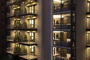 ZUR Studios & Suites