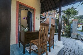 Villa Tanah Carik