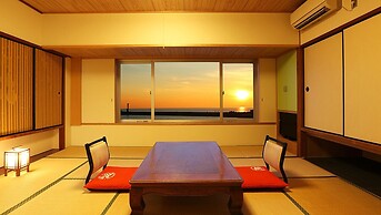 Okukinosaki Seaside Hotel