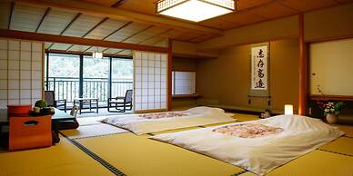 Yamanaka Spa Hanatsubaki