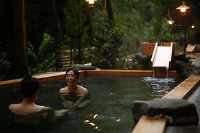 Yamanaka Spa Hanatsubaki