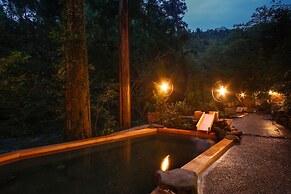 Yamanaka Spa Hanatsubaki