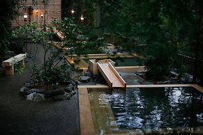 Yamanaka Spa Hanatsubaki