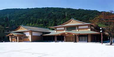 Yamanaka Spa Hanatsubaki