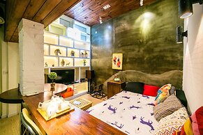 No.5 Chinese Vintage House