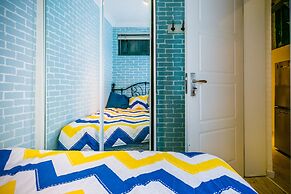 No.5 Chinese Vintage House