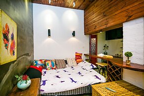 No.5 Chinese Vintage House