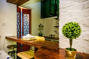 No.5 Chinese Vintage House