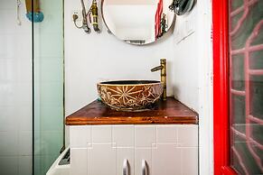 No.5 Chinese Vintage House