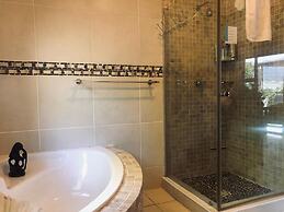 Wellington Country House