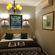 Wellington Country House