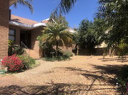 Wellington Country House