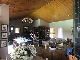 Wellington Country House