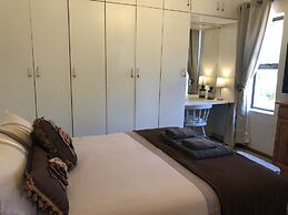 Wellington Country House