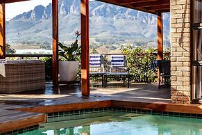 Wellington Country House