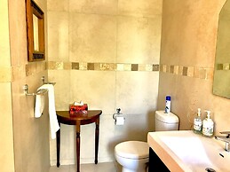 Wellington Country House