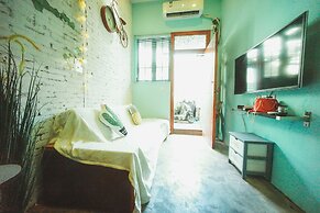 No.9 Mediterranean House