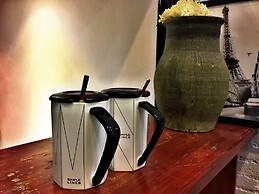 No.9 Mediterranean House