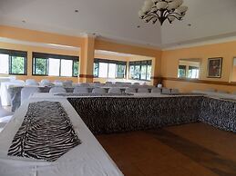 Heritage Country Club
