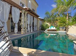 Royal River, Luxury Hotel - Adults Only