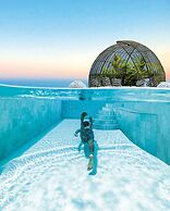 Royal River, Luxury Hotel - Adults Only