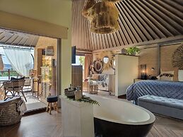 Royal River, Luxury Hotel - Adults Only