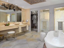 Royal River, Luxury Hotel - Adults Only