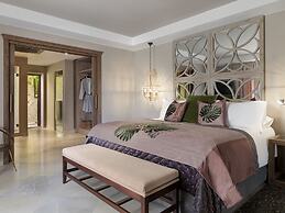 Royal River, Luxury Hotel - Adults Only