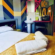 KX Rooms