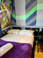 KX Rooms