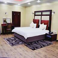 McDonalds Boutique Hotel