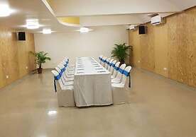 Hotel Miramar, Miramar Beach, Goa