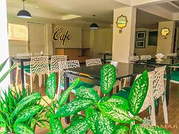 Hotel Miramar, Miramar Beach, Goa