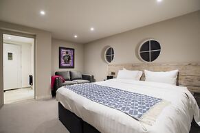 The Lodge Duxford