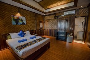 Lagoon Ngapali Beach Lodge