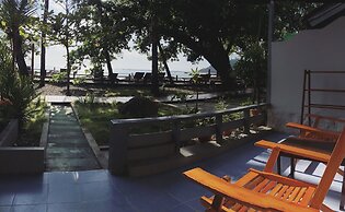 Lagoon Ngapali Beach Lodge