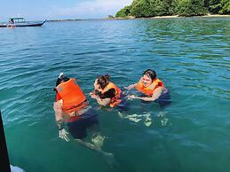 Lagoon Ngapali Beach Lodge