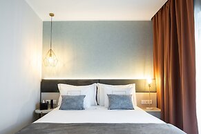 Duplo Charme Boutique Hotel