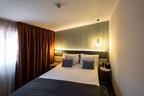Duplo Charme Boutique Hotel