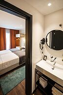 Duplo Charme Boutique Hotel