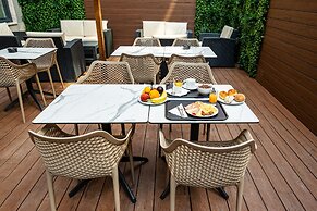 Duplo Charme Boutique Hotel