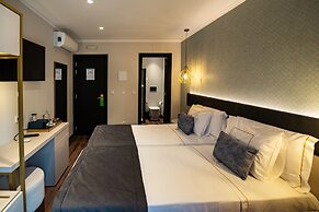 Duplo Charme Boutique Hotel