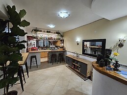 Sunlight Naxos Studio