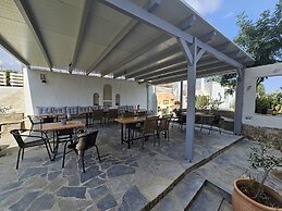 Sunlight Naxos Studio