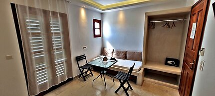 Sunlight Naxos Studio